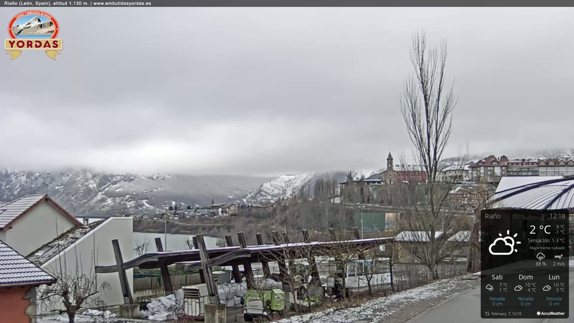 Yordas Peak (Pica Yordas) from Riaño Live Cam - León, Castile&León, Spain