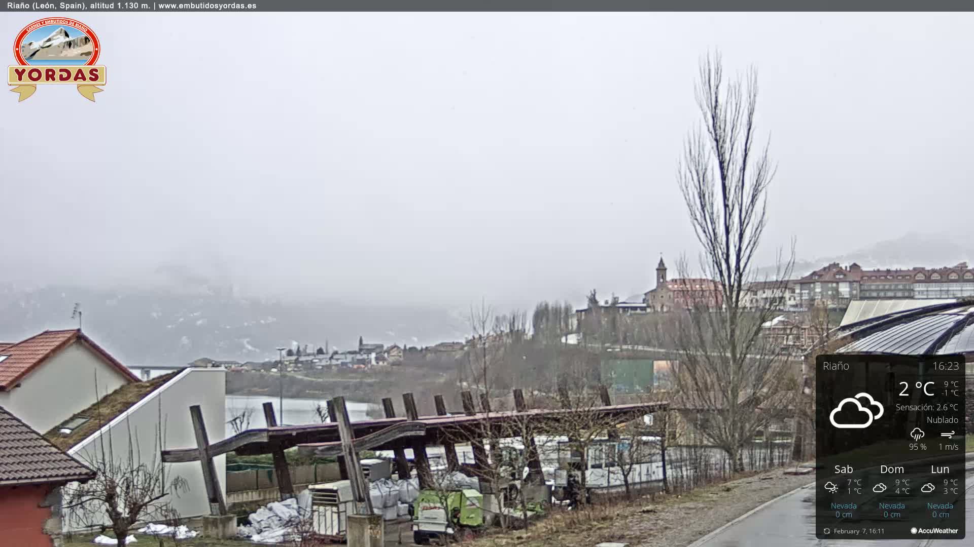 Yordas Peak (Pica Yordas) from Riaño Live Cam - León, Castile&León, Spain