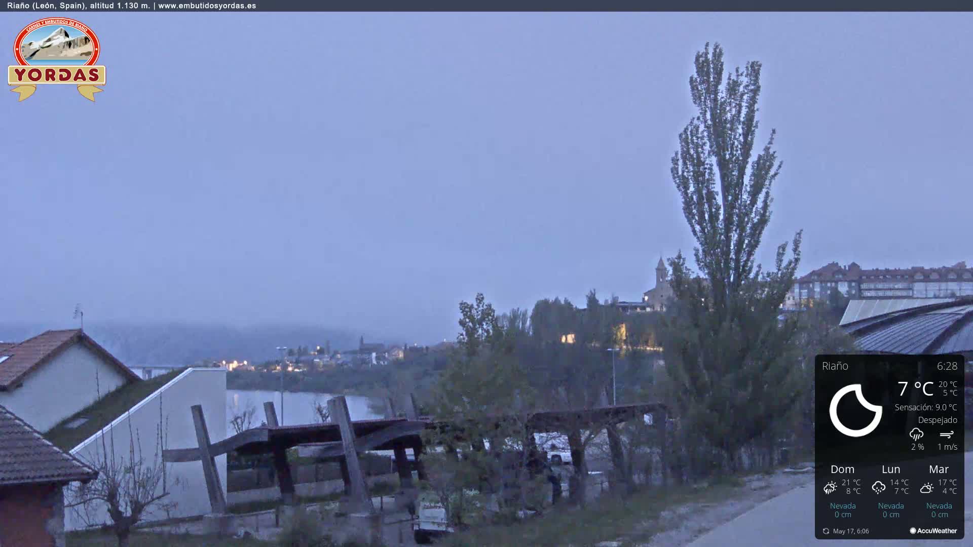 Yordas Peak (Pica Yordas) from Riaño Live Cam - León, Castile&León, Spain