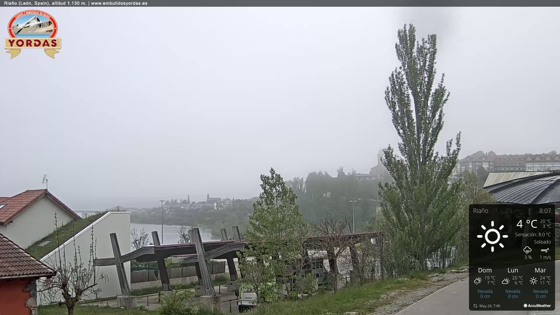 Yordas Peak (Pica Yordas) from Riaño Live Cam - León, Castile&León, Spain