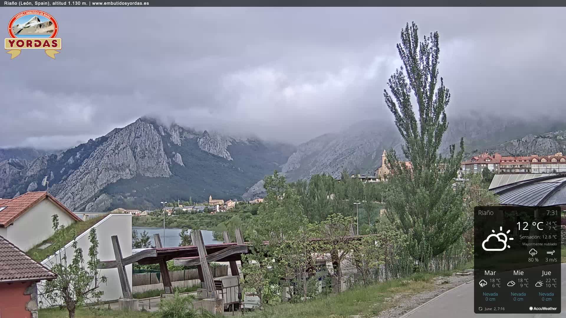 Yordas Peak (Pica Yordas) from Riaño Live Cam - León, Castile&León, Spain