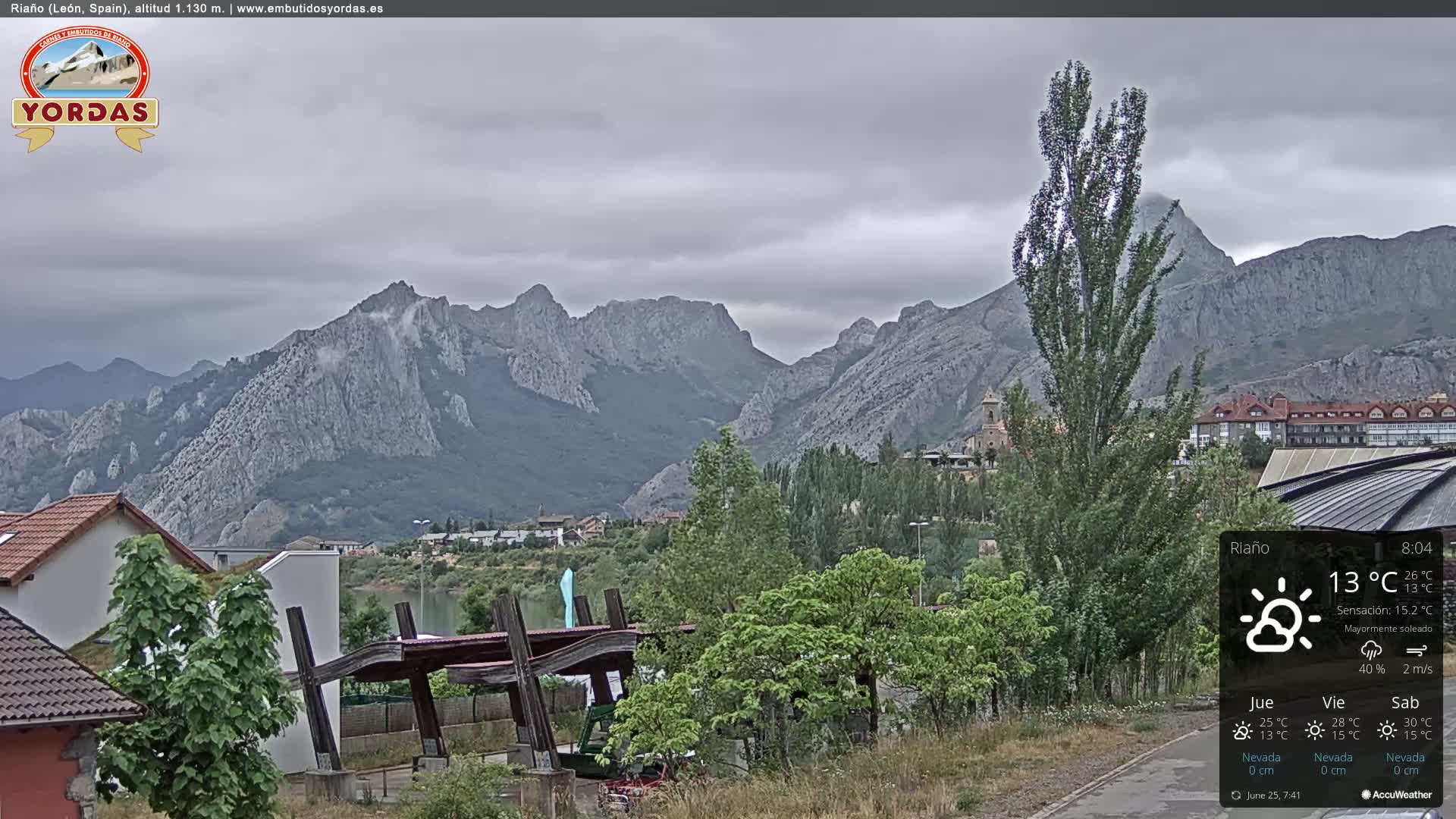Yordas Peak (Pica Yordas) from Riaño Live Cam - León, Castile&León, Spain