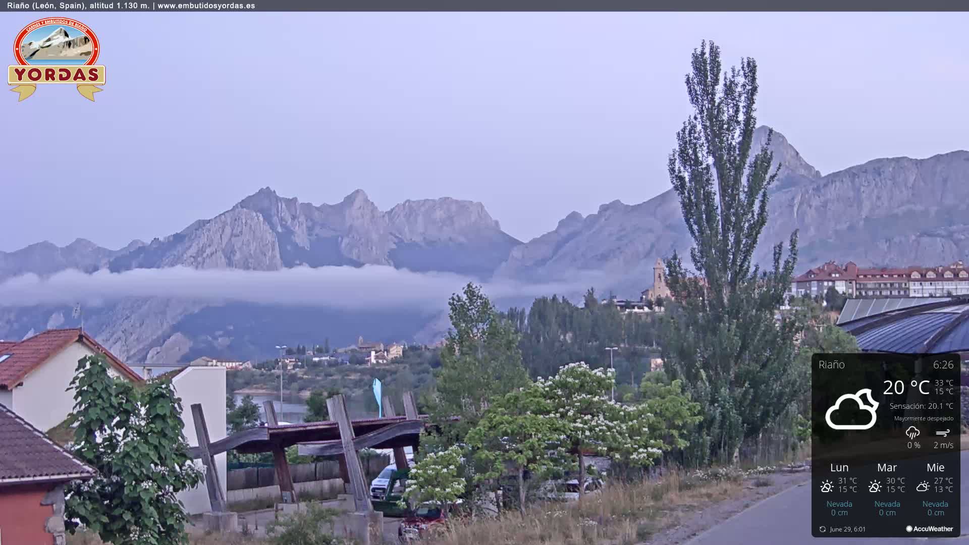 Yordas Peak (Pica Yordas) from Riaño Live Cam - León, Castile&León, Spain