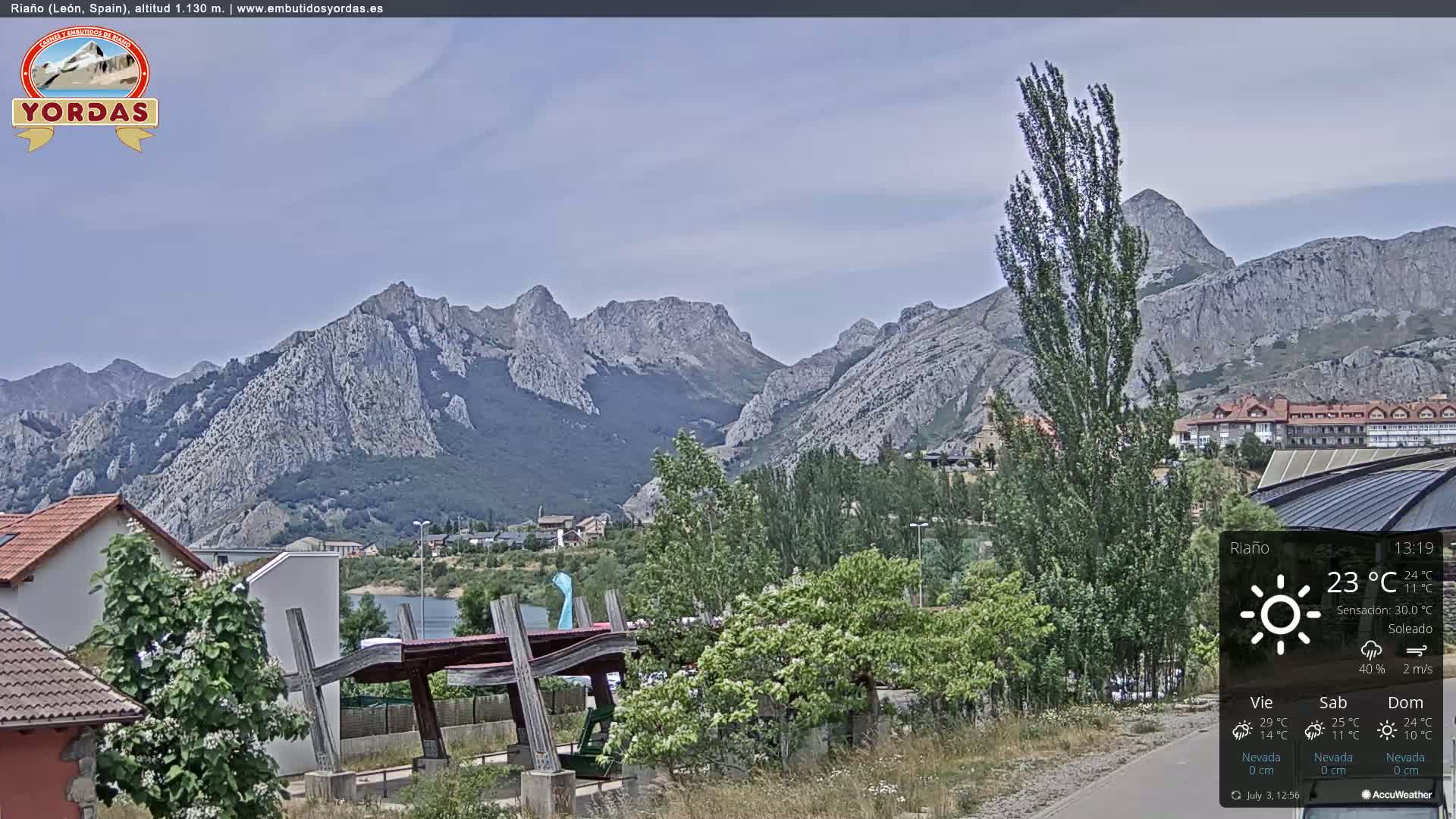 Yordas Peak (Pica Yordas) from Riaño Live Cam - León, Castile&León, Spain