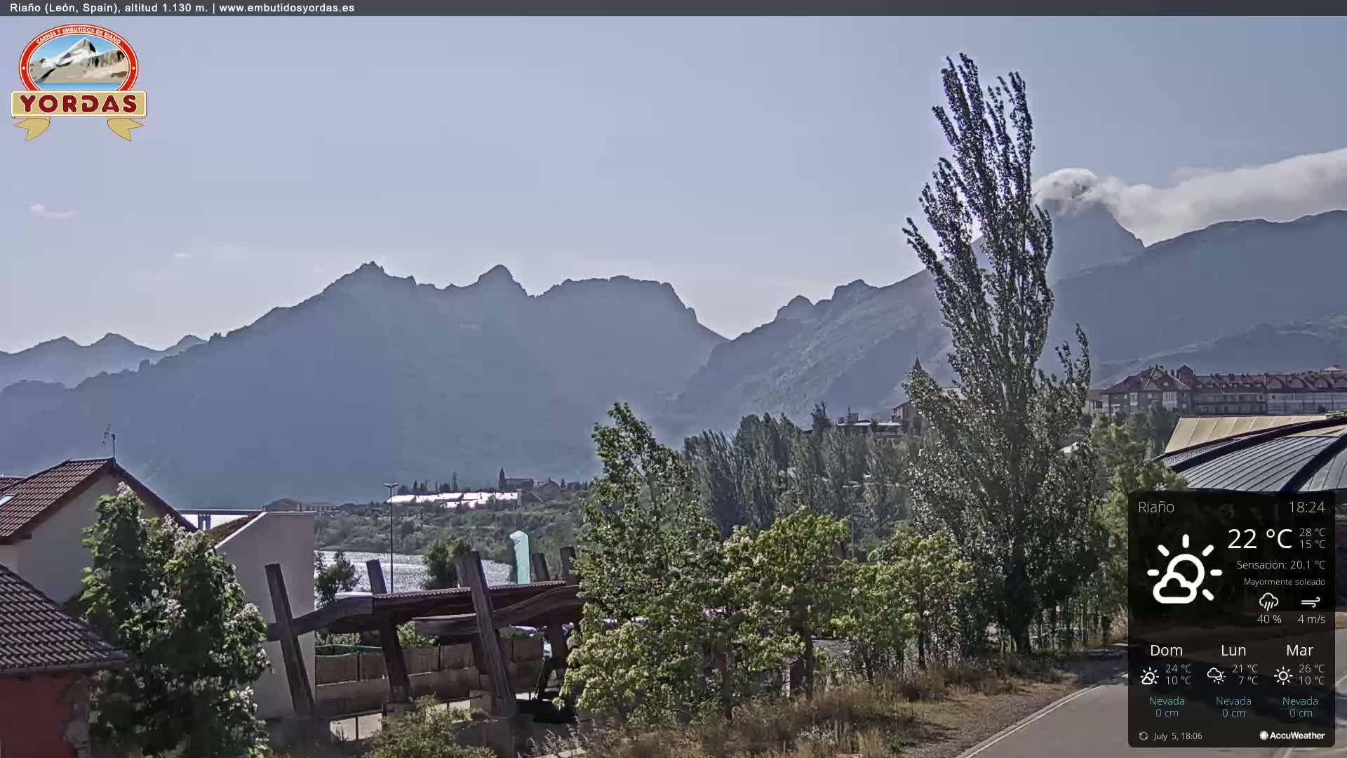 Yordas Peak (Pica Yordas) from Riaño Live Cam - León, Castile&León, Spain