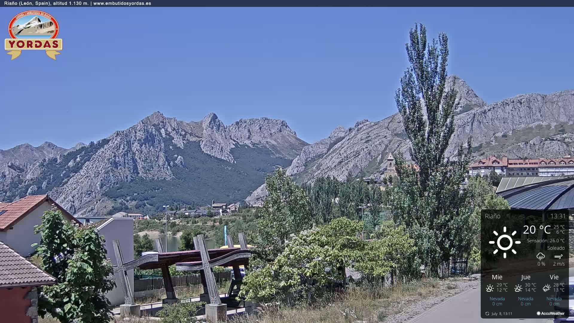 Yordas Peak (Pica Yordas) from Riaño Live Cam - León, Castile&León, Spain