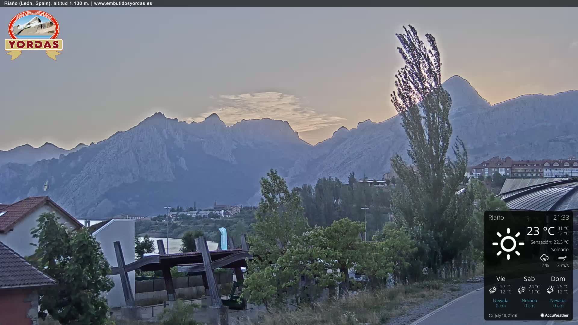 Yordas Peak (Pica Yordas) from Riaño Live Cam - León, Castile&León, Spain