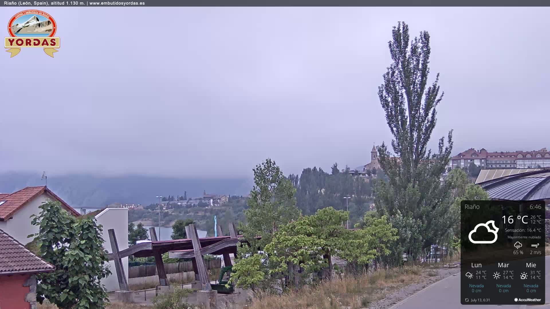 Yordas Peak (Pica Yordas) from Riaño Live Cam - León, Castile&León, Spain