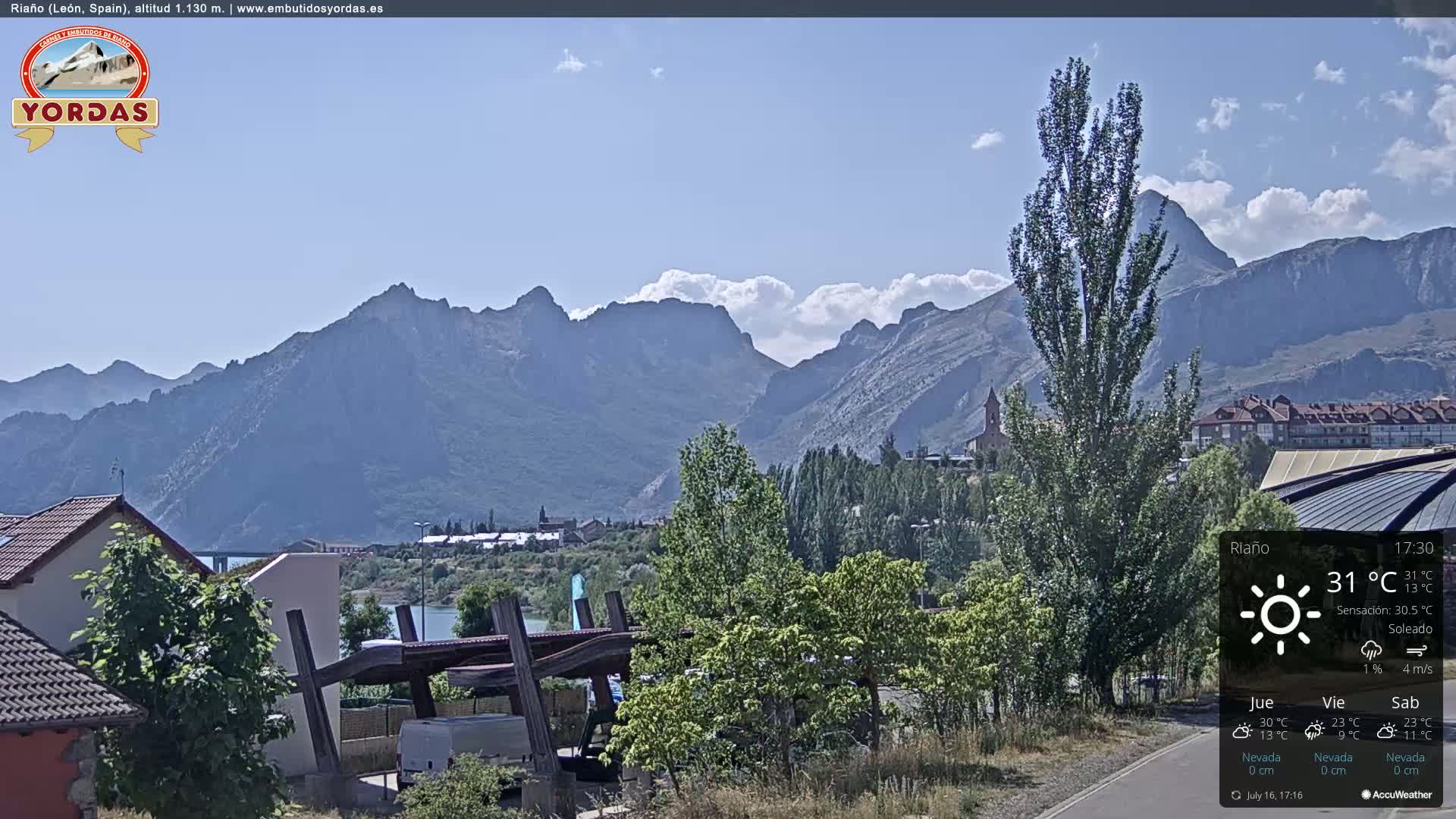 Yordas Peak (Pica Yordas) from Riaño Live Cam - León, Castile&León, Spain