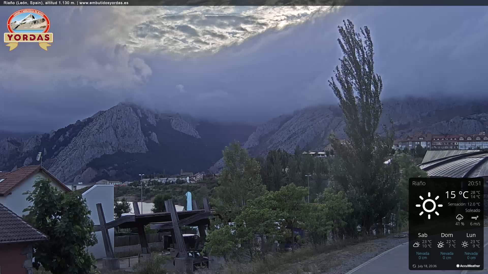 Yordas Peak (Pica Yordas) from Riaño Live Cam - León, Castile&León, Spain