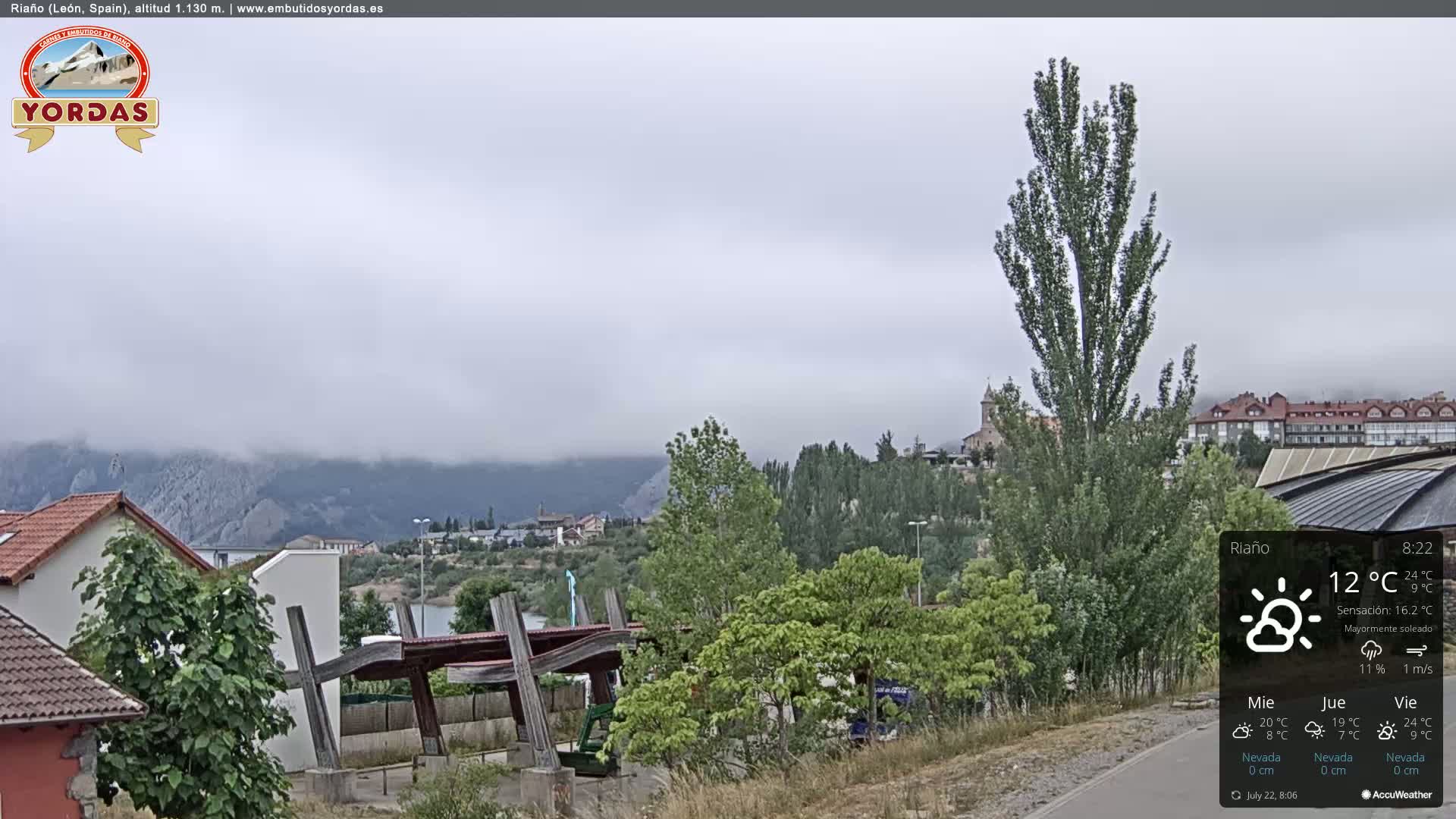 Yordas Peak (Pica Yordas) from Riaño Live Cam - León, Castile&León, Spain