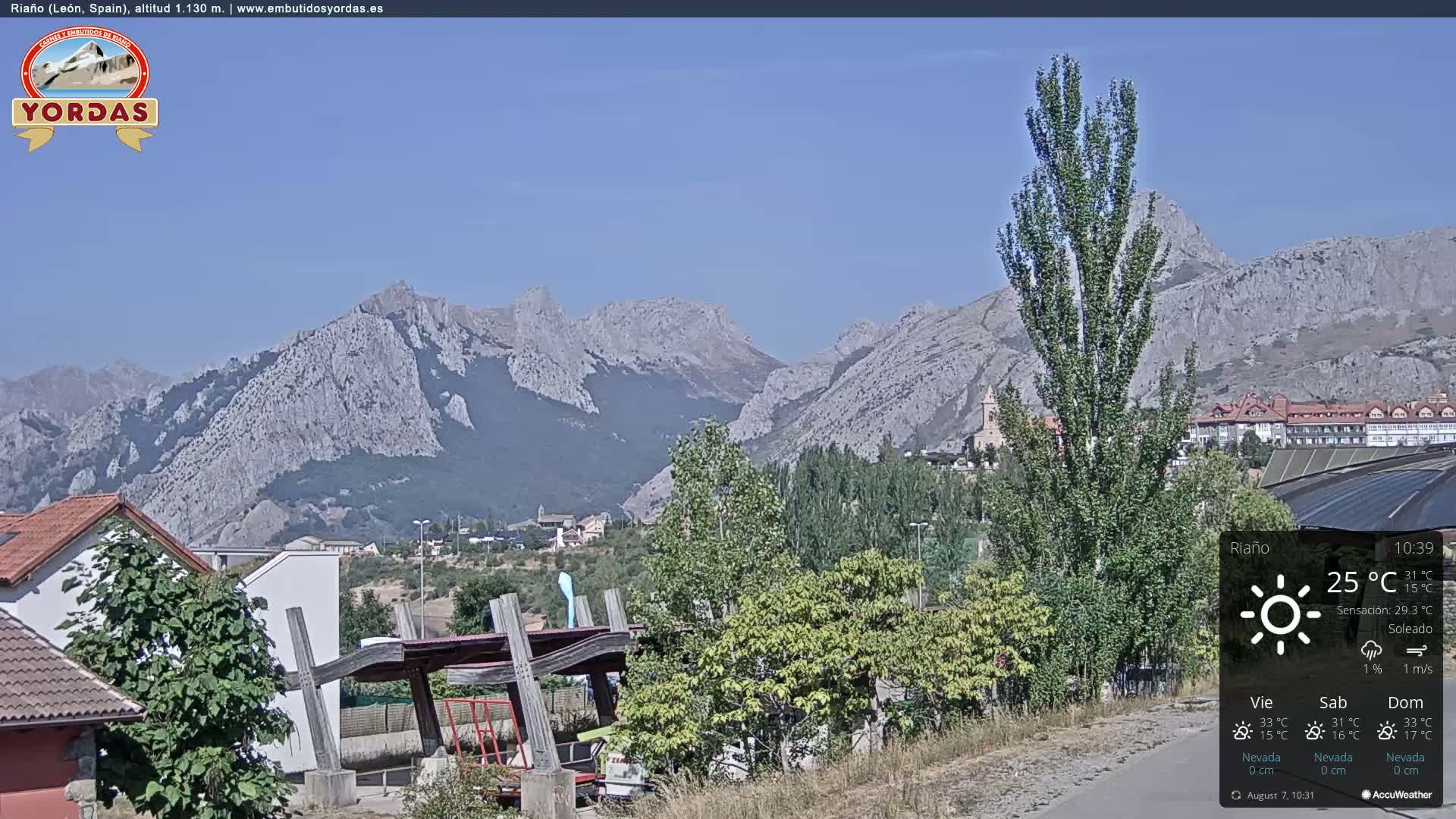 Yordas Peak (Pica Yordas) from Riaño Live Cam - León, Castile&León, Spain