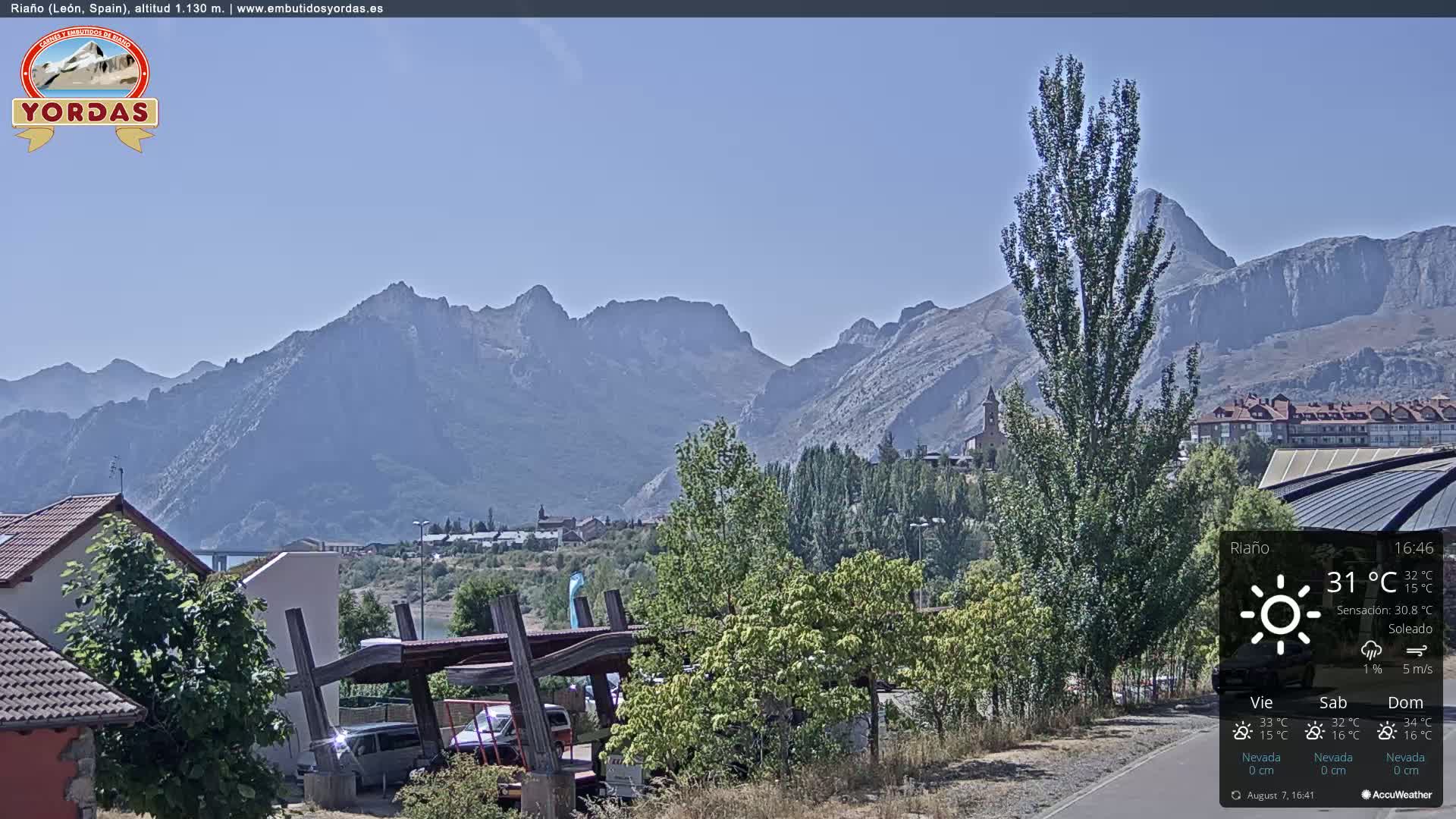 Yordas Peak (Pica Yordas) from Riaño Live Cam - León, Castile&León, Spain
