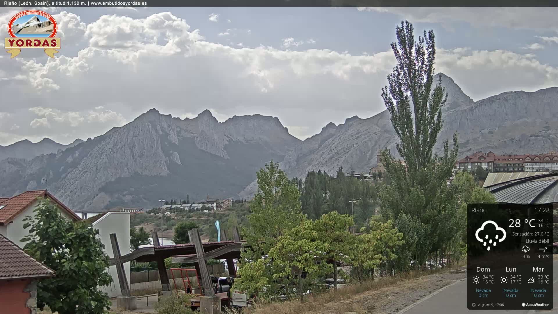 Yordas Peak (Pica Yordas) from Riaño Live Cam - León, Castile&León, Spain