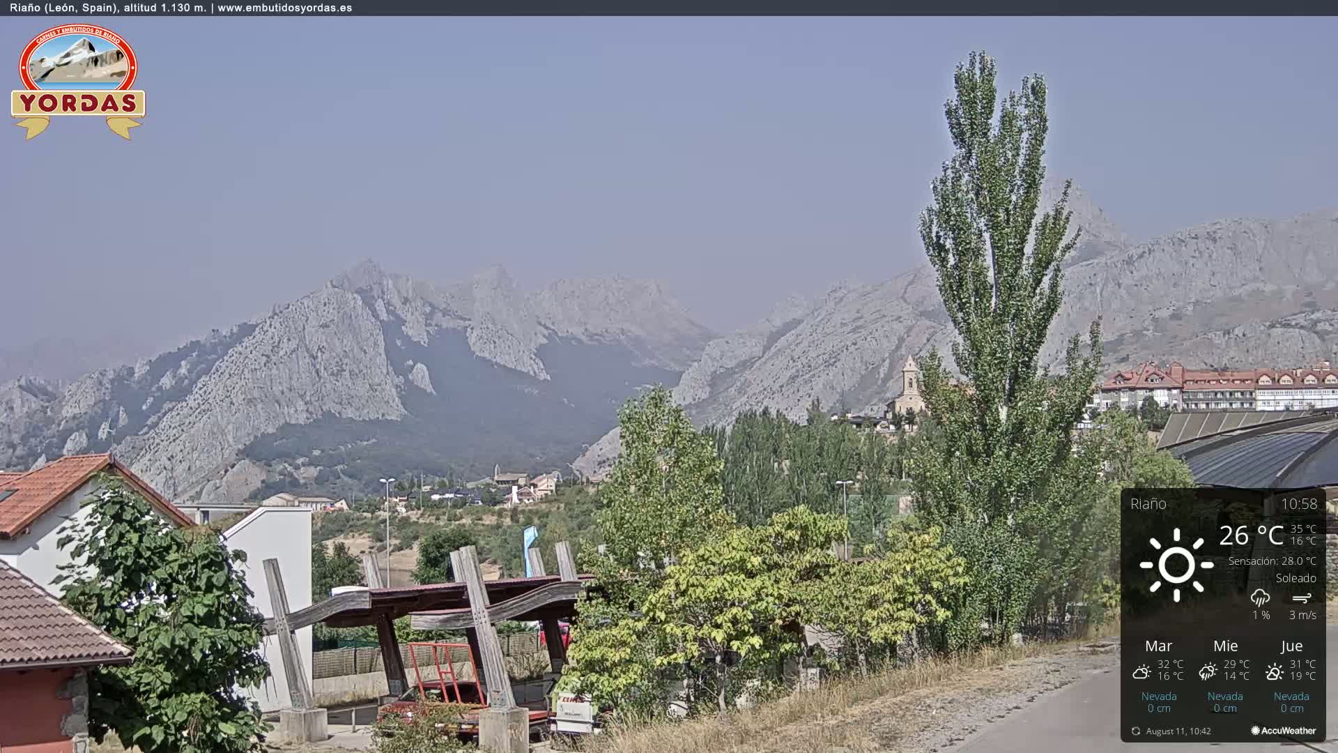Yordas Peak (Pica Yordas) from Riaño Live Cam - León, Castile&León, Spain