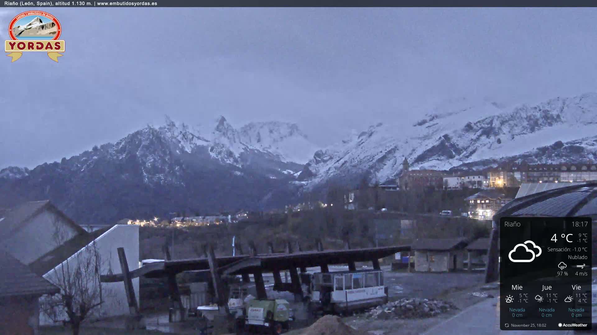 Yordas Peak (Pica Yordas) from Riaño Live Cam - León, Castile&León, Spain