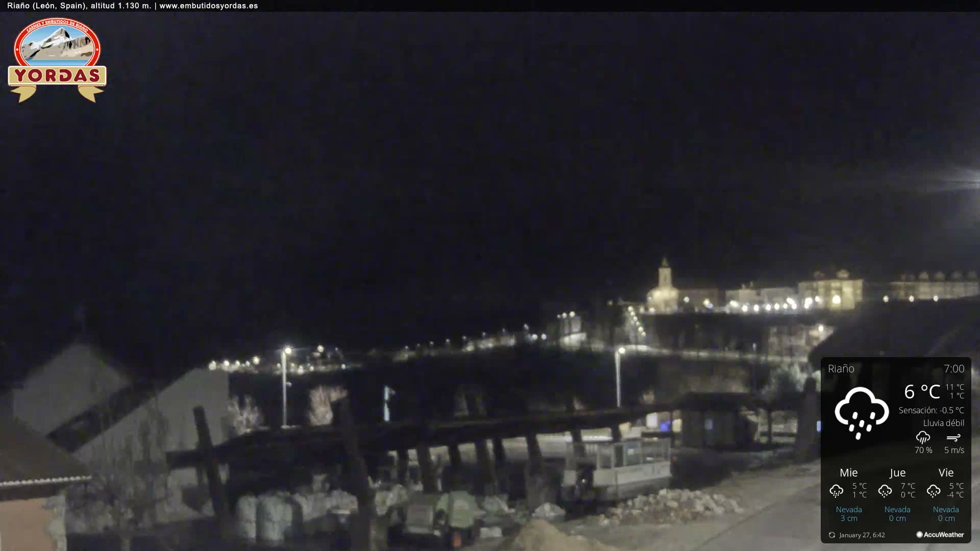 Yordas Peak (Pica Yordas) from Riaño Live Cam - León, Castile&León, Spain