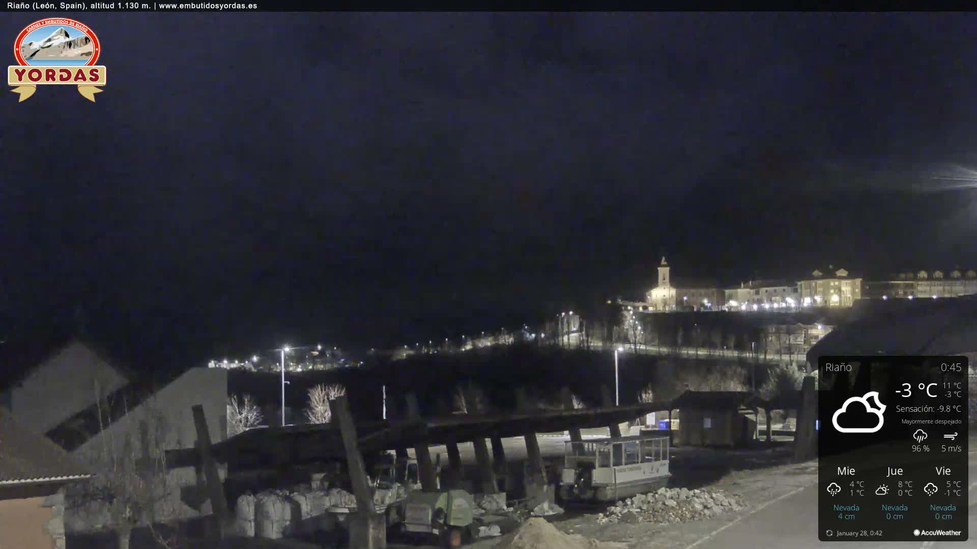 Yordas Peak (Pica Yordas) from Riaño Live Cam - León, Castile&León, Spain