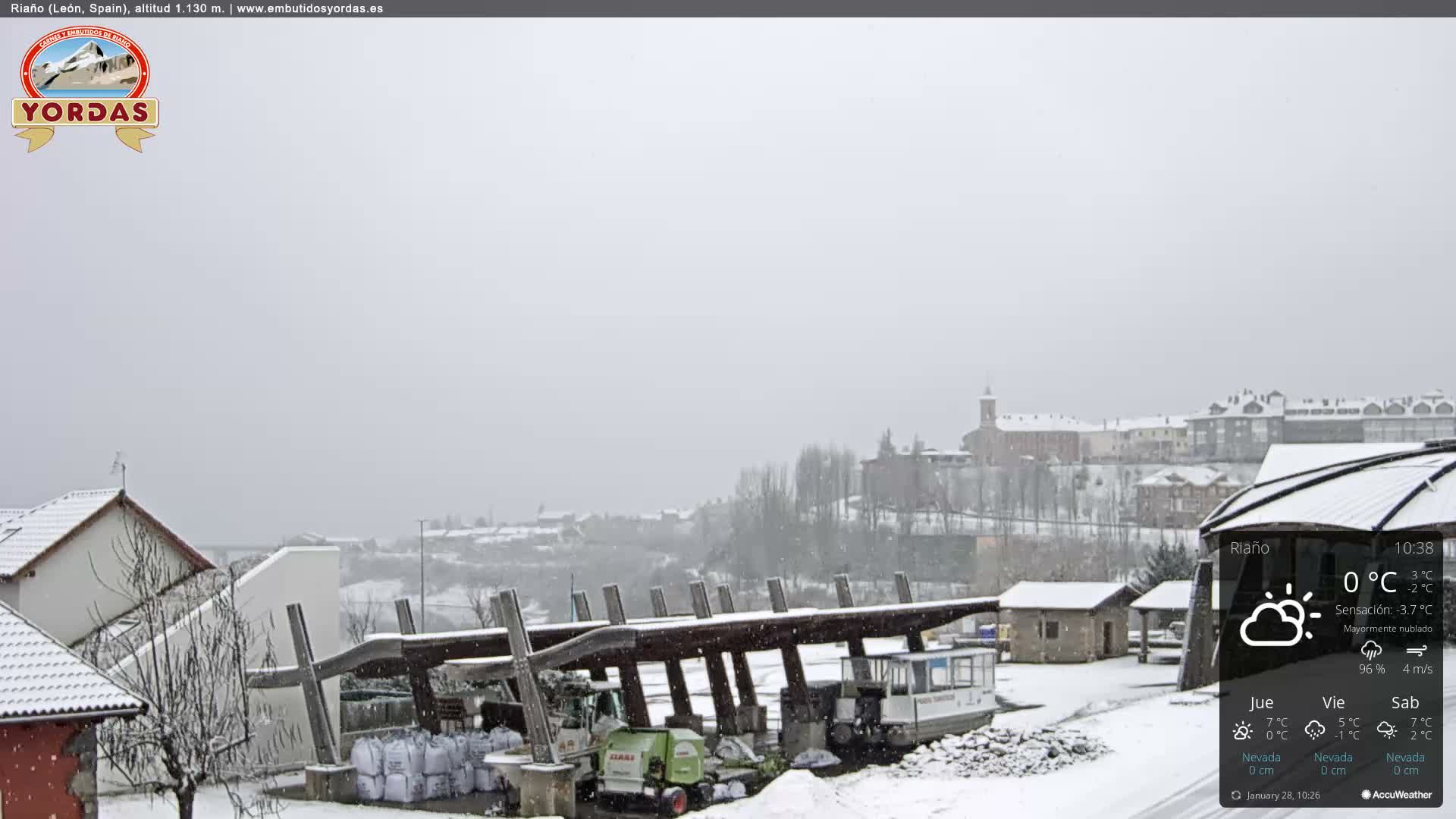Yordas Peak (Pica Yordas) from Riaño Live Cam - León, Castile&León, Spain