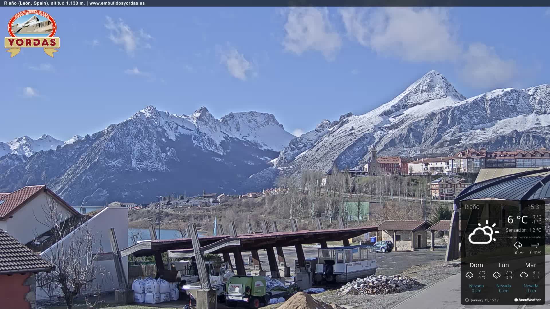 Yordas Peak (Pica Yordas) from Riaño Live Cam - León, Castile&León, Spain