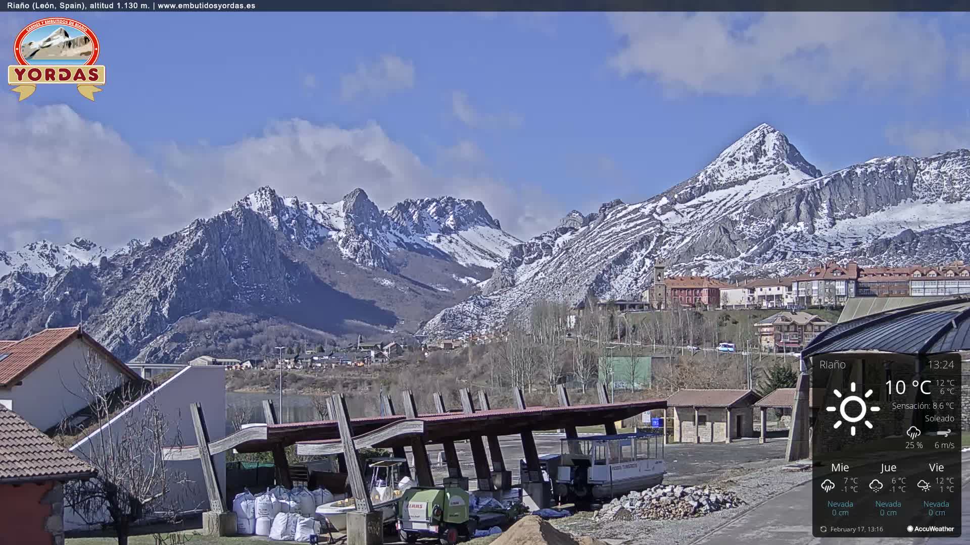 Yordas Peak (Pica Yordas) from Riaño Live Cam - León, Castile&León, Spain