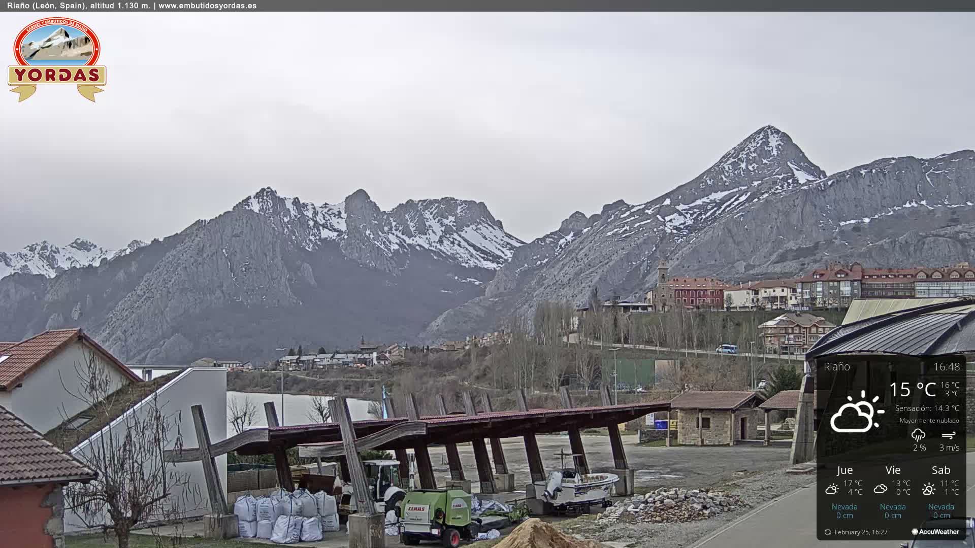 Yordas Peak (Pica Yordas) from Riaño Live Cam - León, Castile&León, Spain