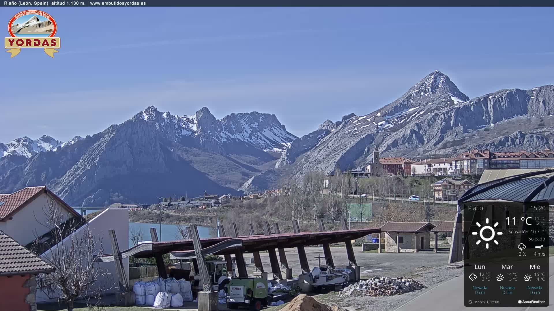 Yordas Peak (Pica Yordas) from Riaño Live Cam - León, Castile&León, Spain