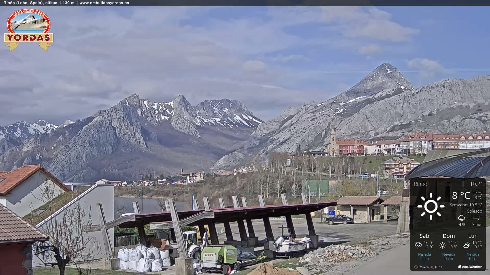 Yordas Peak (Pica Yordas) from Riaño Live Cam - León, Castile&León, Spain