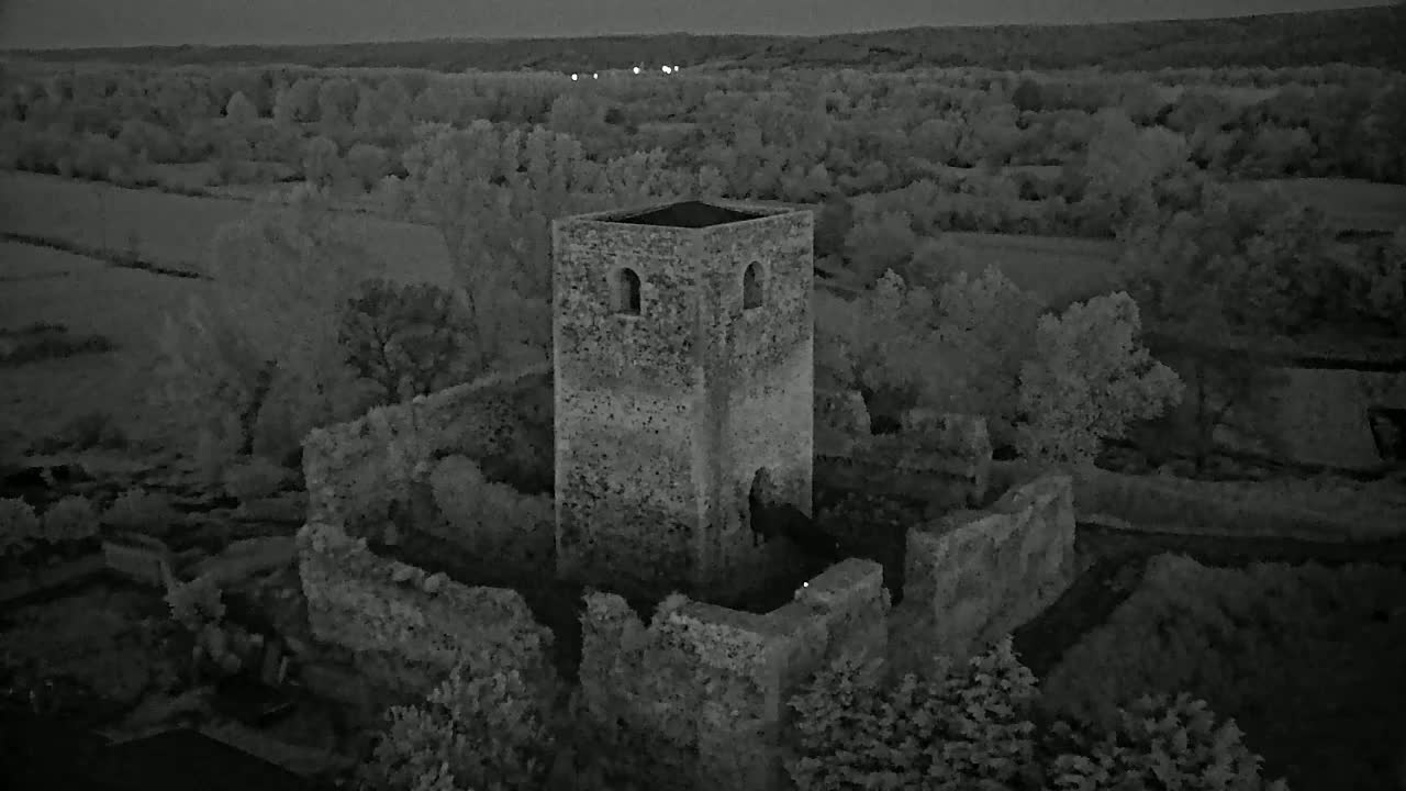 Villapadierna Castle Live Cam - León, Castile&León, Spain
