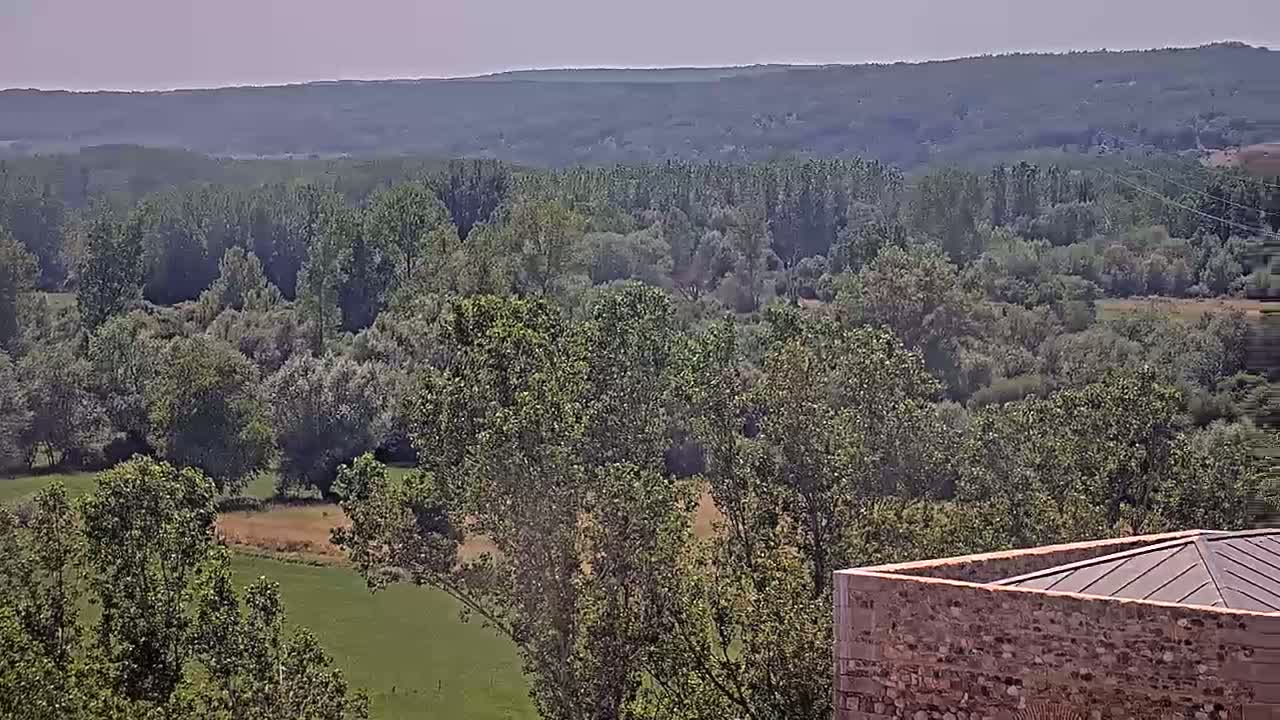 Villapadierna Castle Live Cam - León, Castile&León, Spain