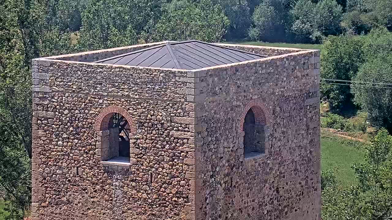 Villapadierna Castle Live Cam - León, Castile&León, Spain