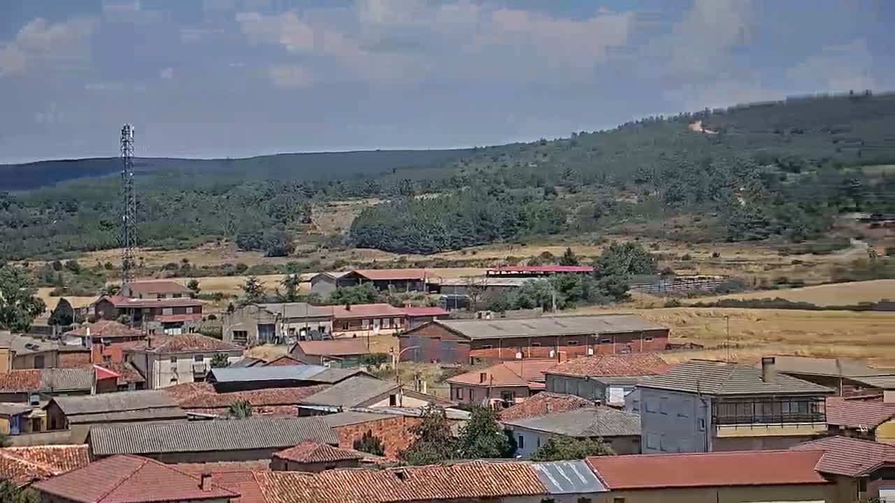 Villapadierna Castle Live Cam - León, Castile&León, Spain