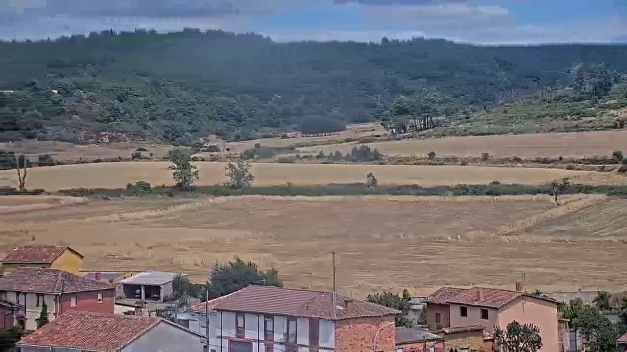 Villapadierna Castle Live Cam - León, Castile&León, Spain