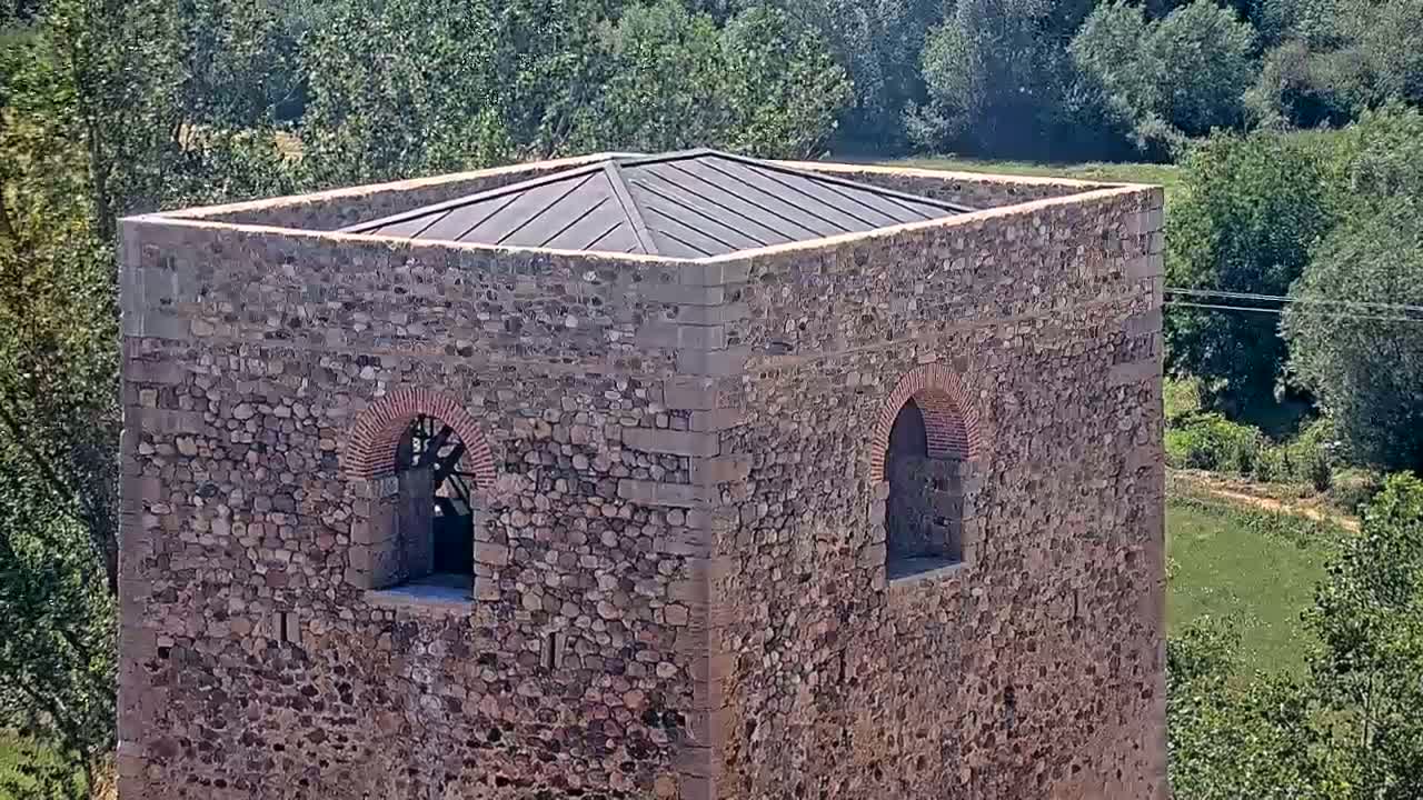 Villapadierna Castle Live Cam - León, Castile&León, Spain