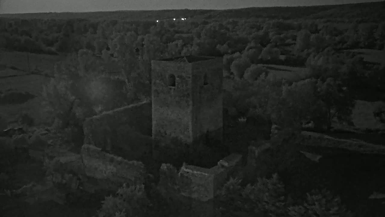 Villapadierna Castle Live Cam - León, Castile&León, Spain