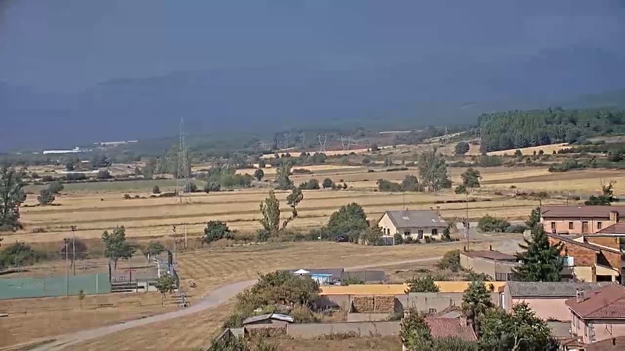 Villapadierna Castle Live Cam - León, Castile&León, Spain