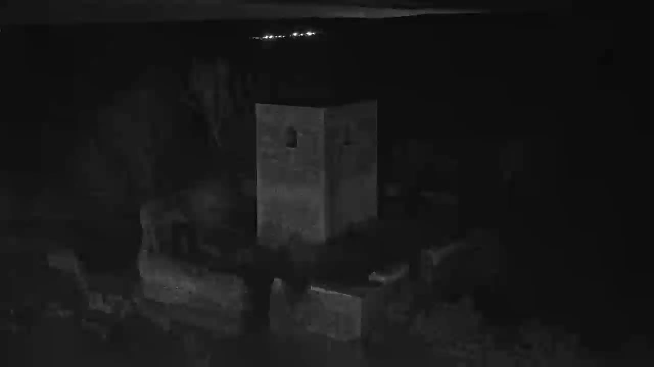 Villapadierna Castle Live Cam - León, Castile&León, Spain