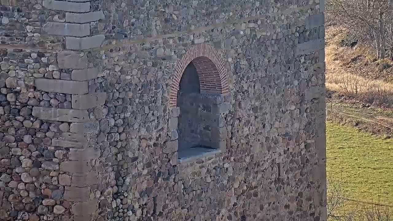 Villapadierna Castle Live Cam - León, Castile&León, Spain