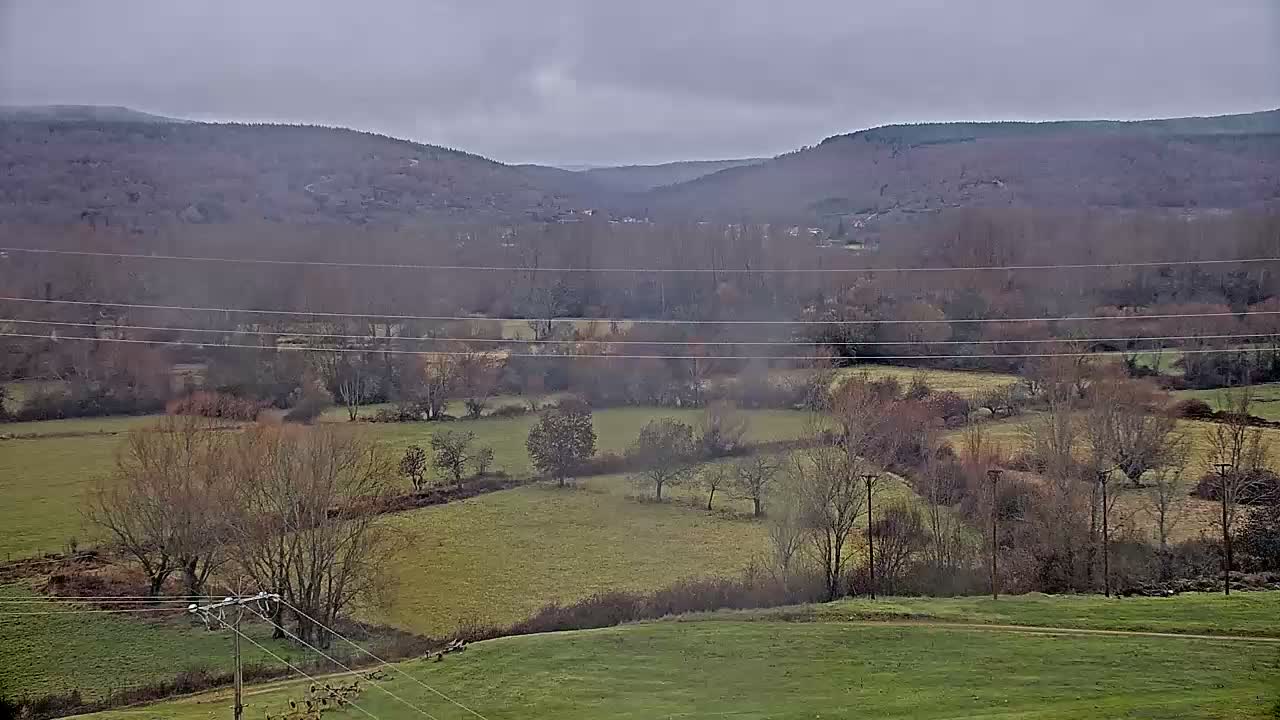 Villapadierna Castle Live Cam - León, Castile&León, Spain