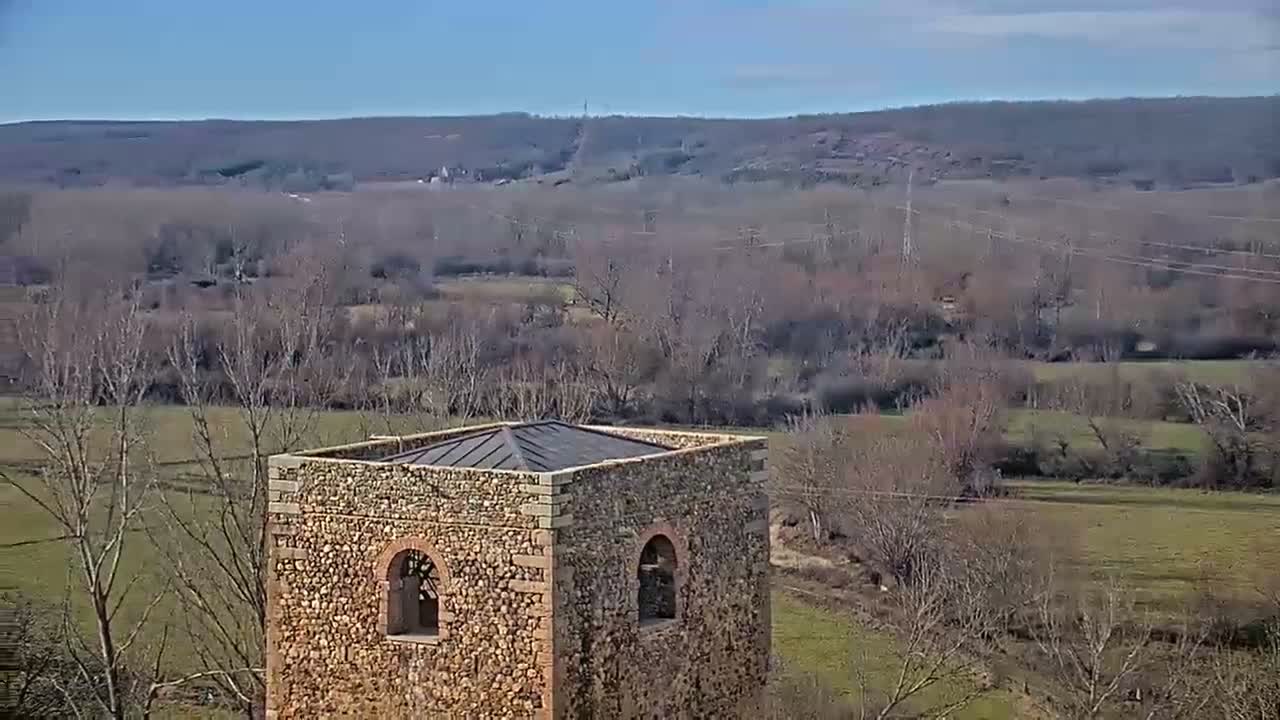 Villapadierna Castle Live Cam - León, Castile&León, Spain