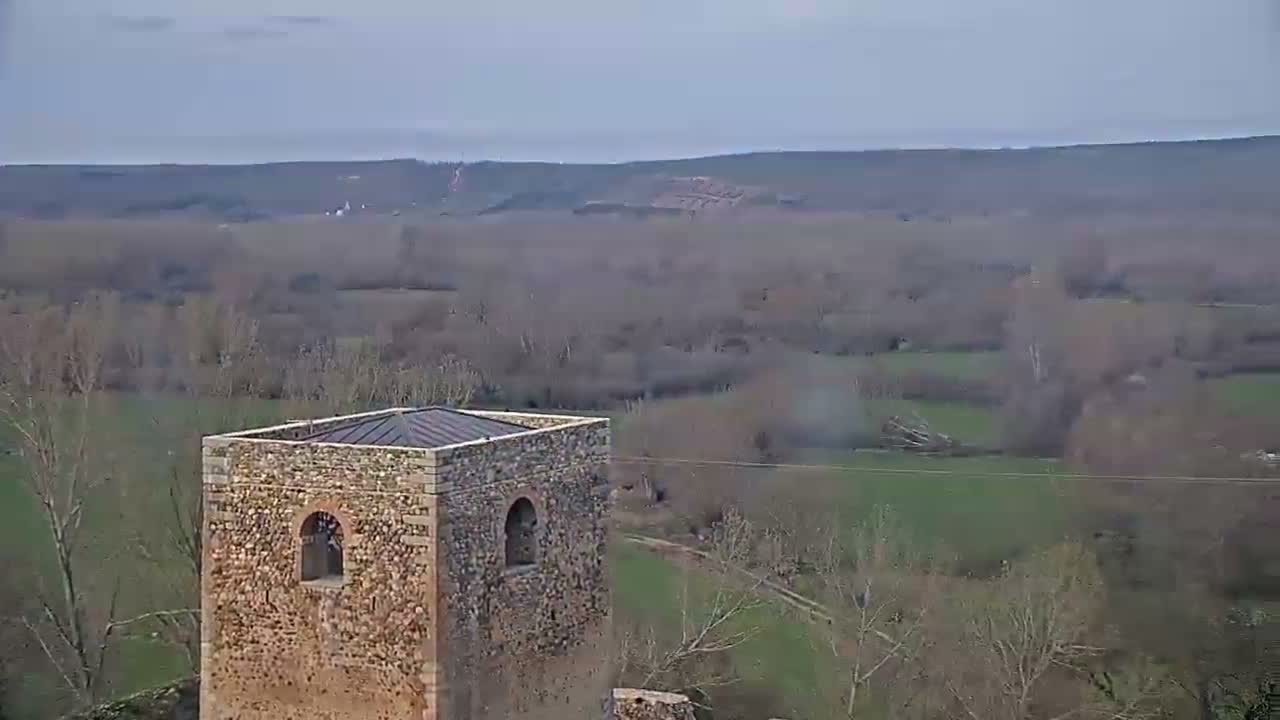 Villapadierna Castle Live Cam - León, Castile&León, Spain