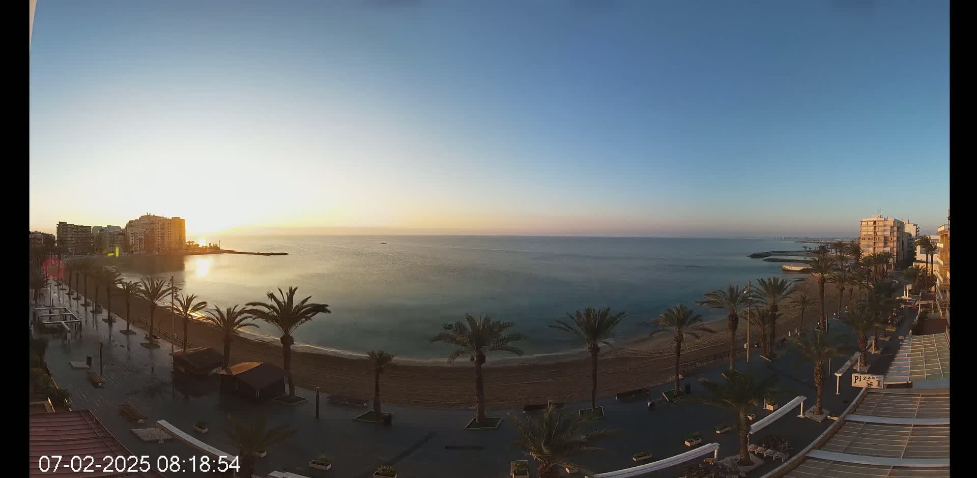 Torrevieja Cura Beach Live Cam - Alicante, Valencia, Spain