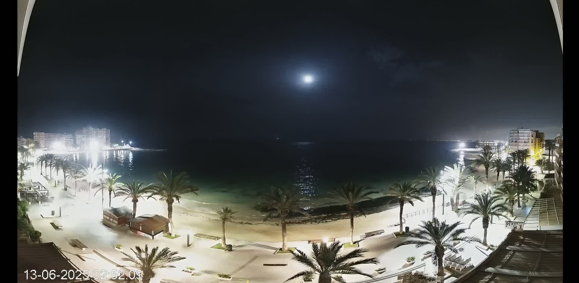 Torrevieja Cura Beach Live Cam - Alicante, Valencia, Spain