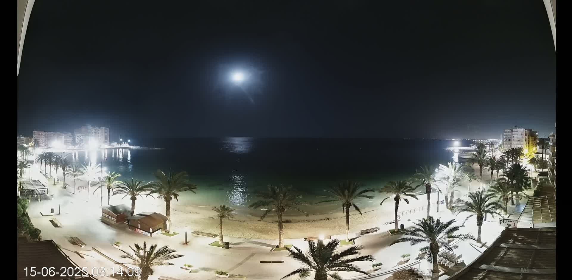 Torrevieja Cura Beach Live Cam - Alicante, Valencia, Spain