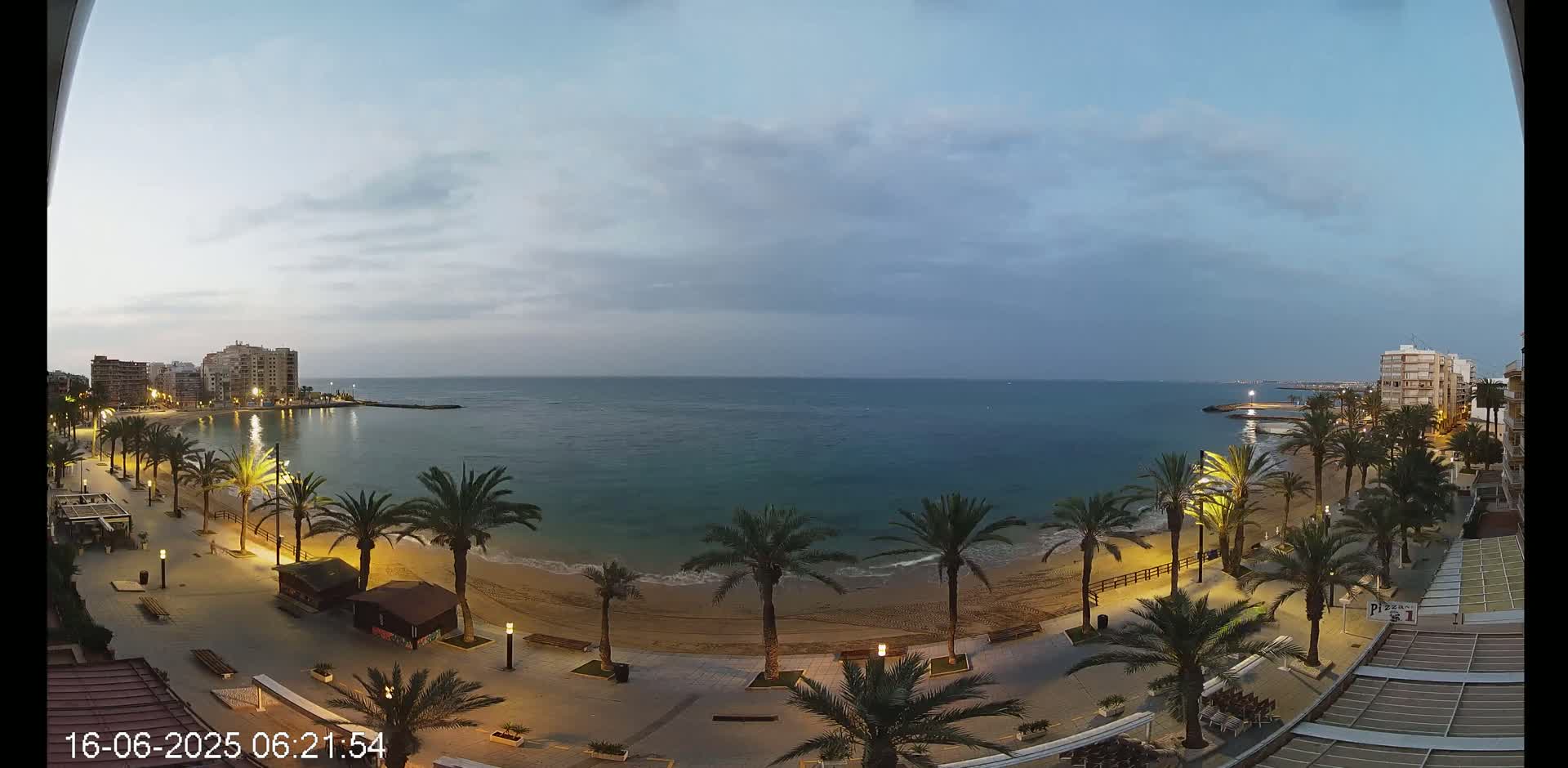 Torrevieja Cura Beach Live Cam - Alicante, Valencia, Spain