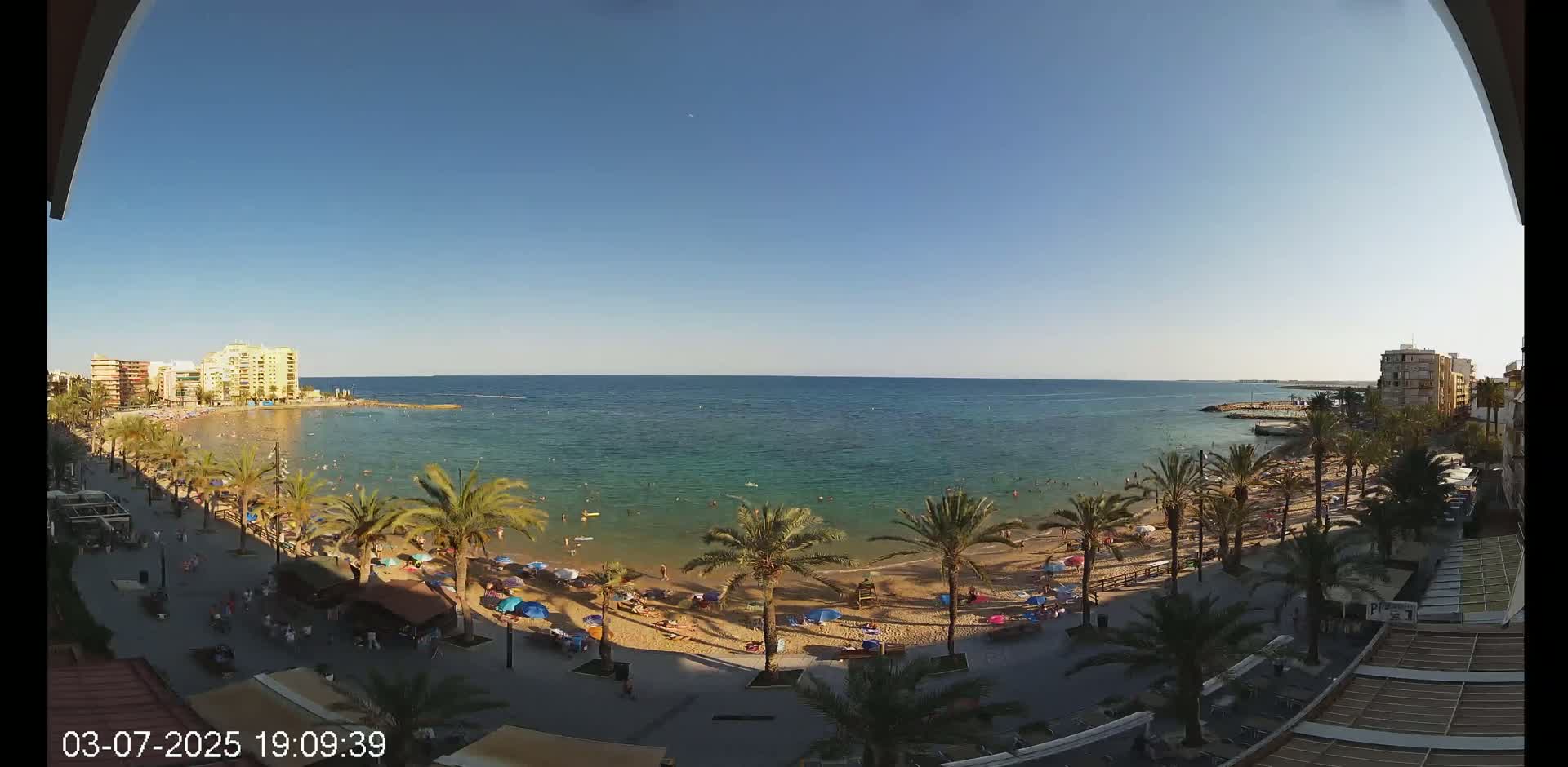 Torrevieja Cura Beach Live Cam - Alicante, Valencia, Spain
