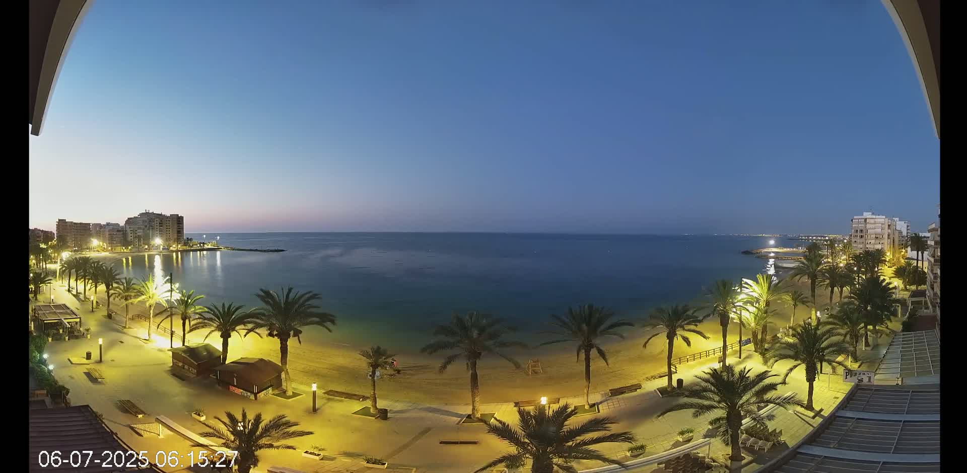 Torrevieja Cura Beach Live Cam - Alicante, Valencia, Spain