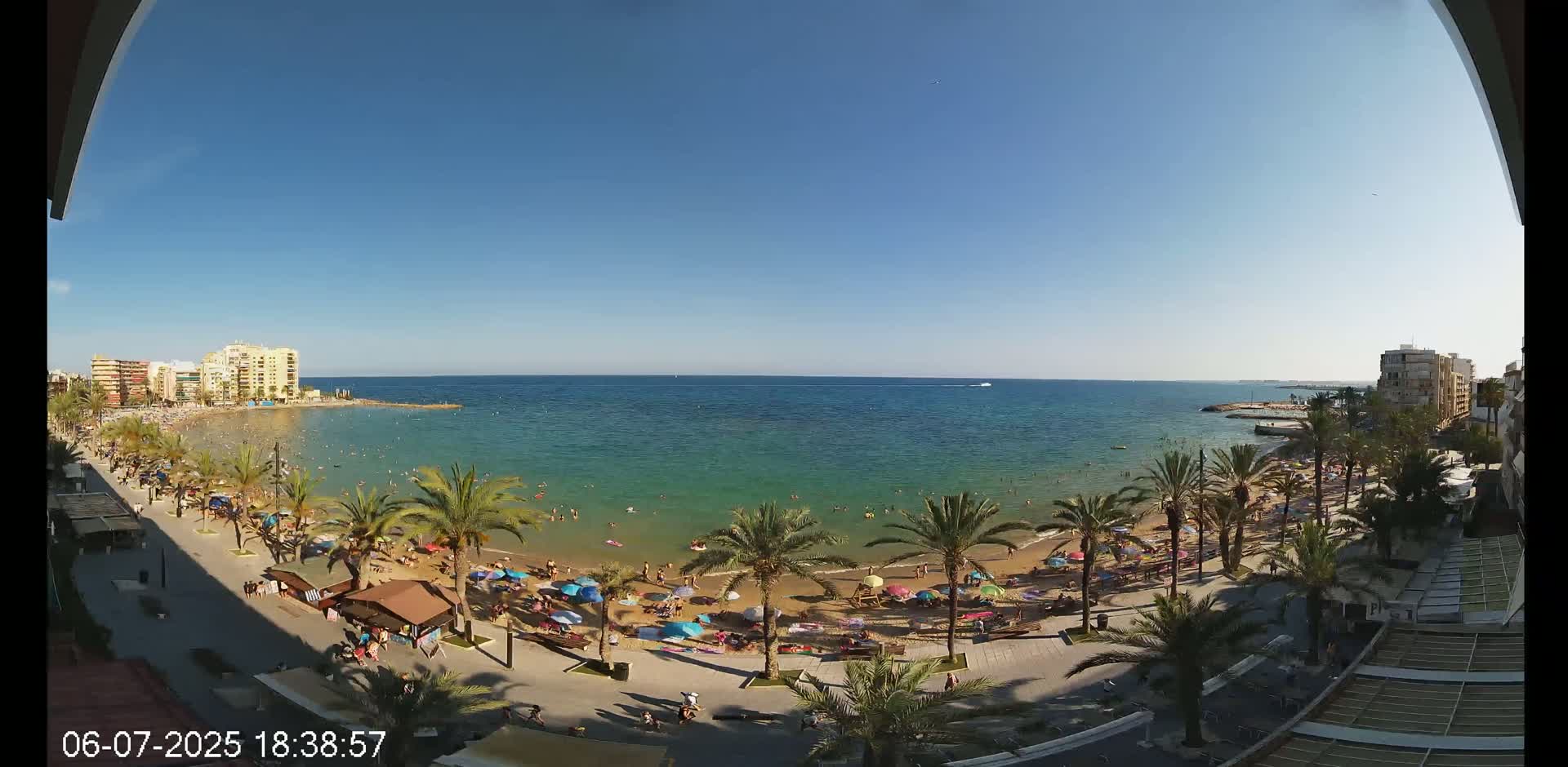 Torrevieja Cura Beach Live Cam - Alicante, Valencia, Spain