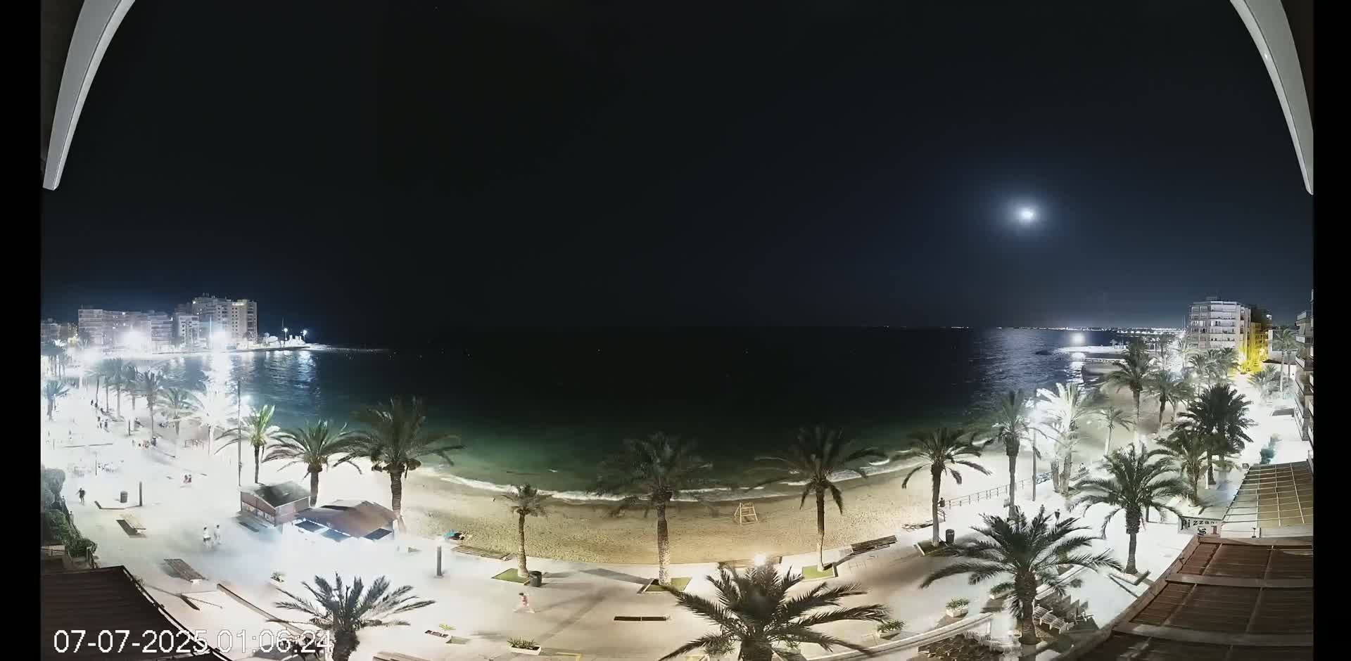 Torrevieja Cura Beach Live Cam - Alicante, Valencia, Spain