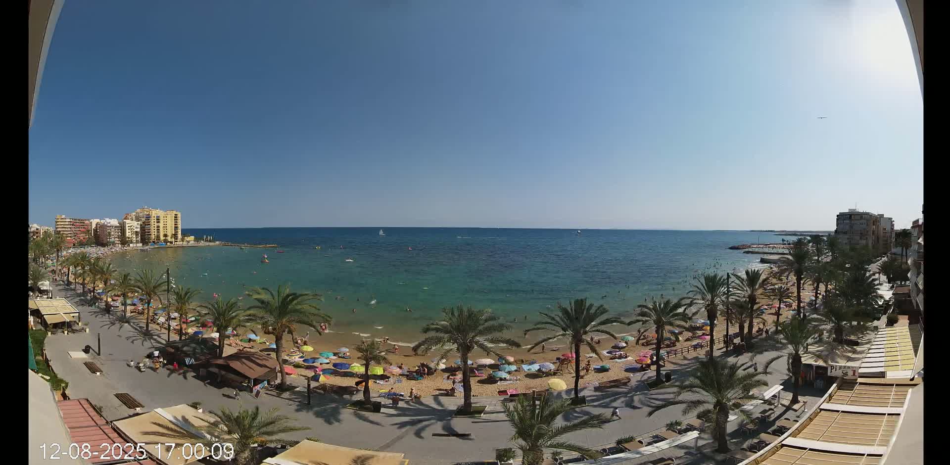 Torrevieja Cura Beach Live Cam - Alicante, Valencia, Spain